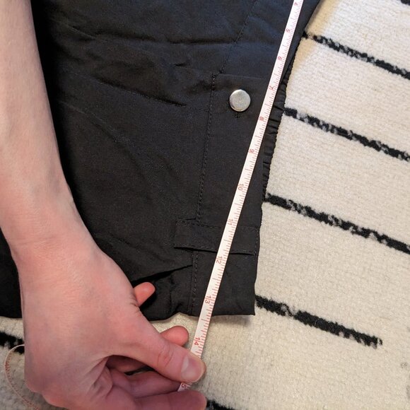 Black Cargo Cut Out Pants - Picture 4 of 4